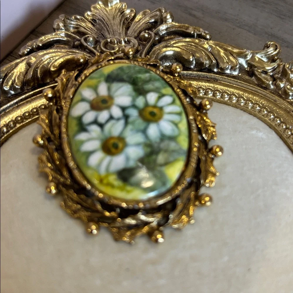 N/A vintage oval